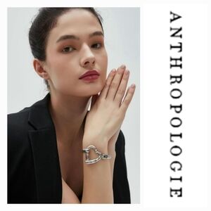 ANTHROPOLOGIE Hammered Heart Bangle